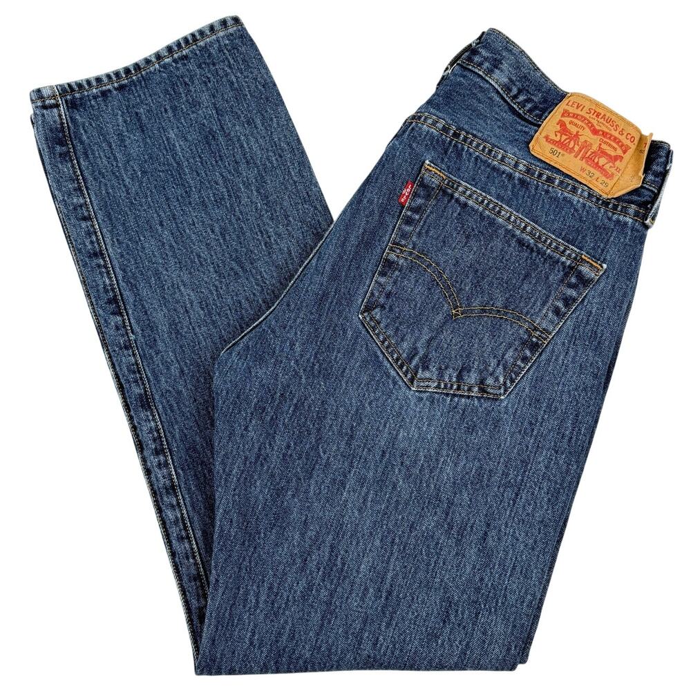 Levi’s 501 Classic Straight Leg Jeans Button Fly Blue Denim W32x29 Modern Basic